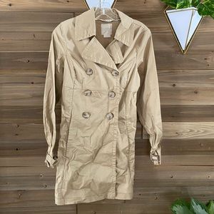 Old Navy lightweight tan trench coat